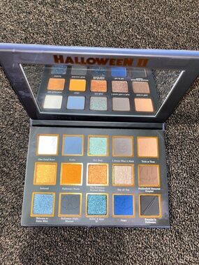Halloween II palette